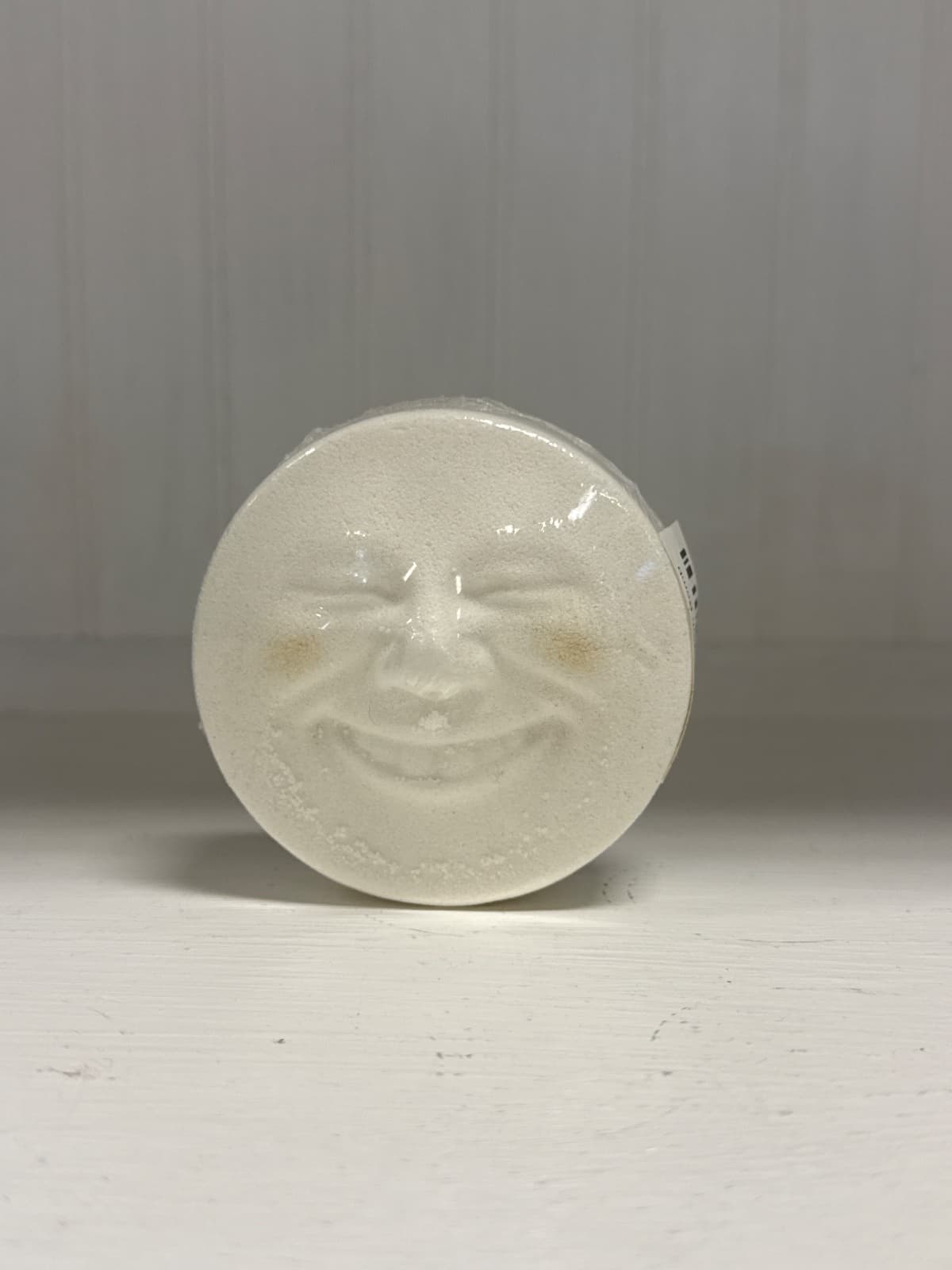 All Smiles Bath Bomb
